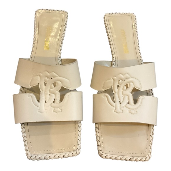 Roberto Cavalli Shoes - Roberto Cavalli Women’s Light Beige logo-embossed leather slides Flats Size 39